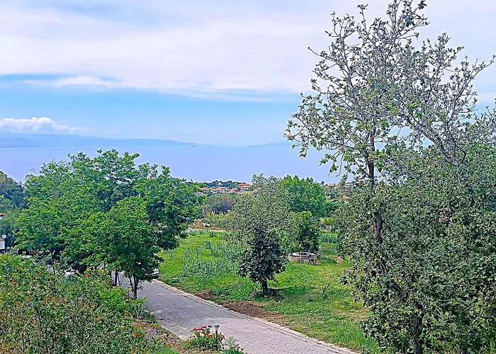 1 Bedroom Lovely In * Ricadi