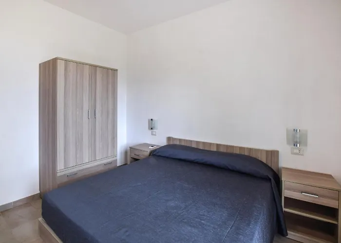 1 Bedroom Lovely In *