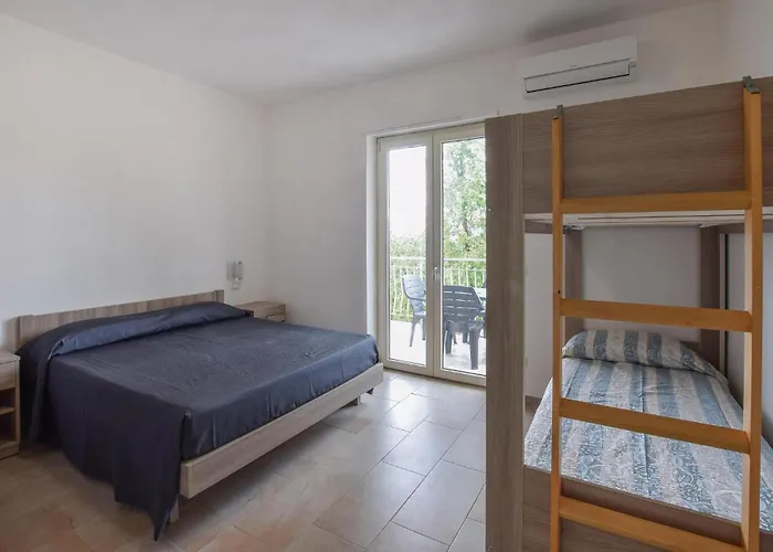 1 Bedroom Lovely In Ricadi