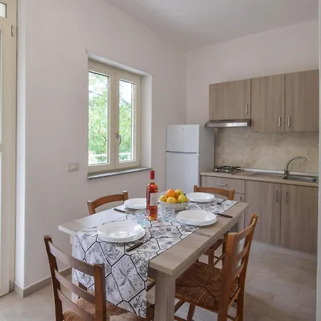 1 Bedroom Lovely In